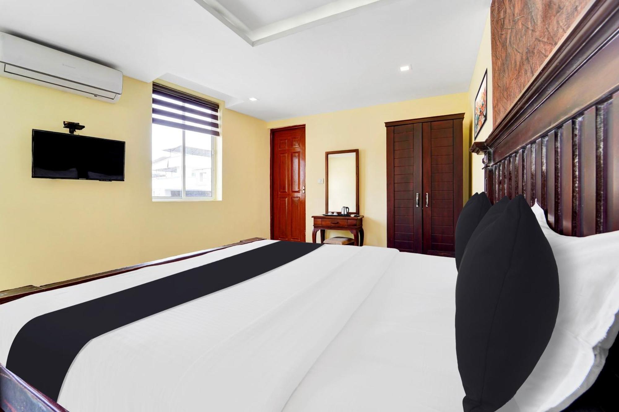 Super Townhouse Ernakulam North Hotel Kochi Luaran gambar